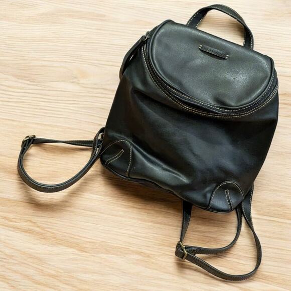 Vintage NINE & COMPANY Black Leather Backpack Minimalist Bag Purse Adjustable - Picture 3 of 7
